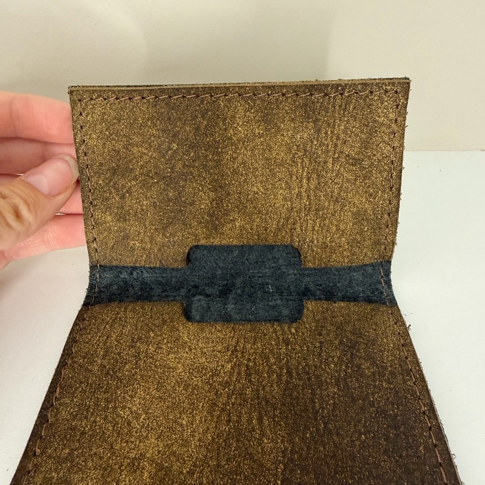 Refurbished Designer Teal Snakeskin Card Holder - Picture 3 of 4